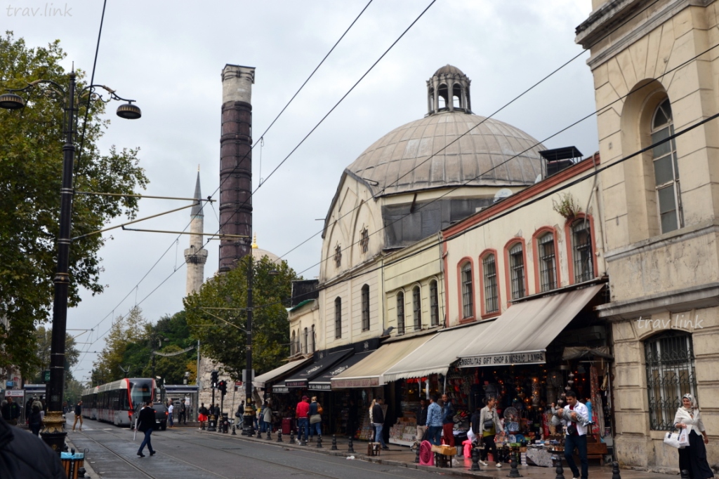 улица в Стамбуле фото