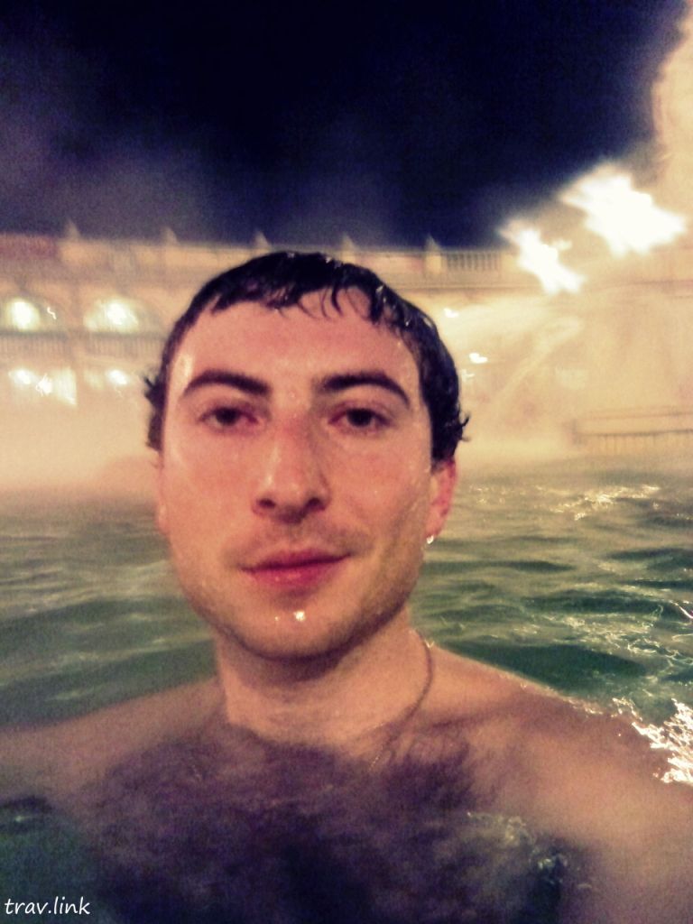 Русфет Кадыров в купальнях Сечени