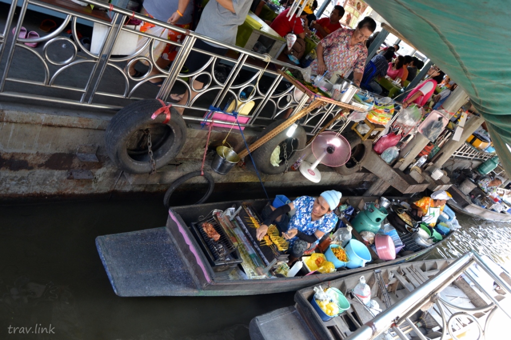 плавучий рынок в Бангкоке фото