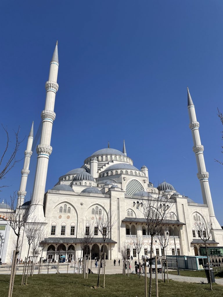 Чамлыджа - мечеть в Стамбуле