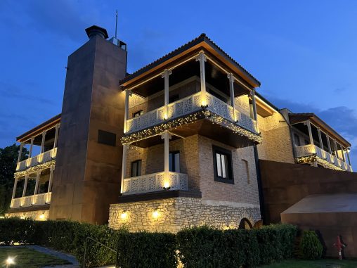 Chateau Mephis Kalaki