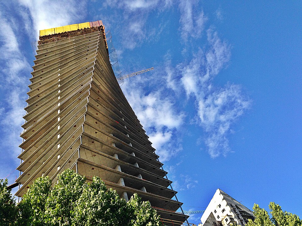 Строительство Axis Towers в Тбилиси в июле 2016 года